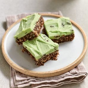 Nadiya Bakes: Over 100 Must-Try Recipes for Breads. Cakes. Biscuits. Pies. and More: A Baking Book - Image 4