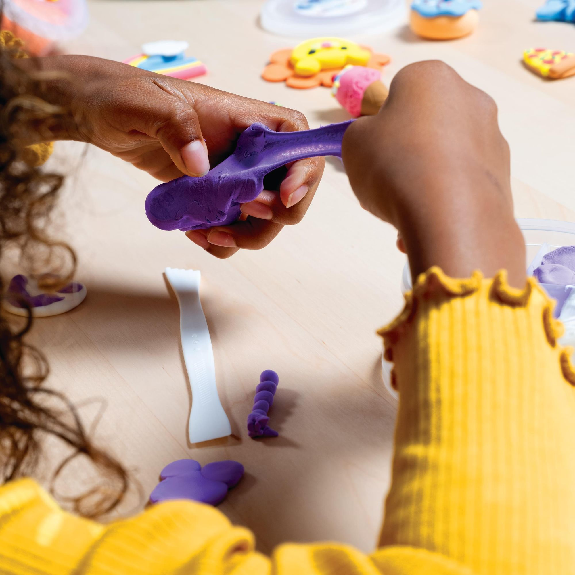 The Creatibles D.I.Y. Air-Dry Clay Kit - Image 5