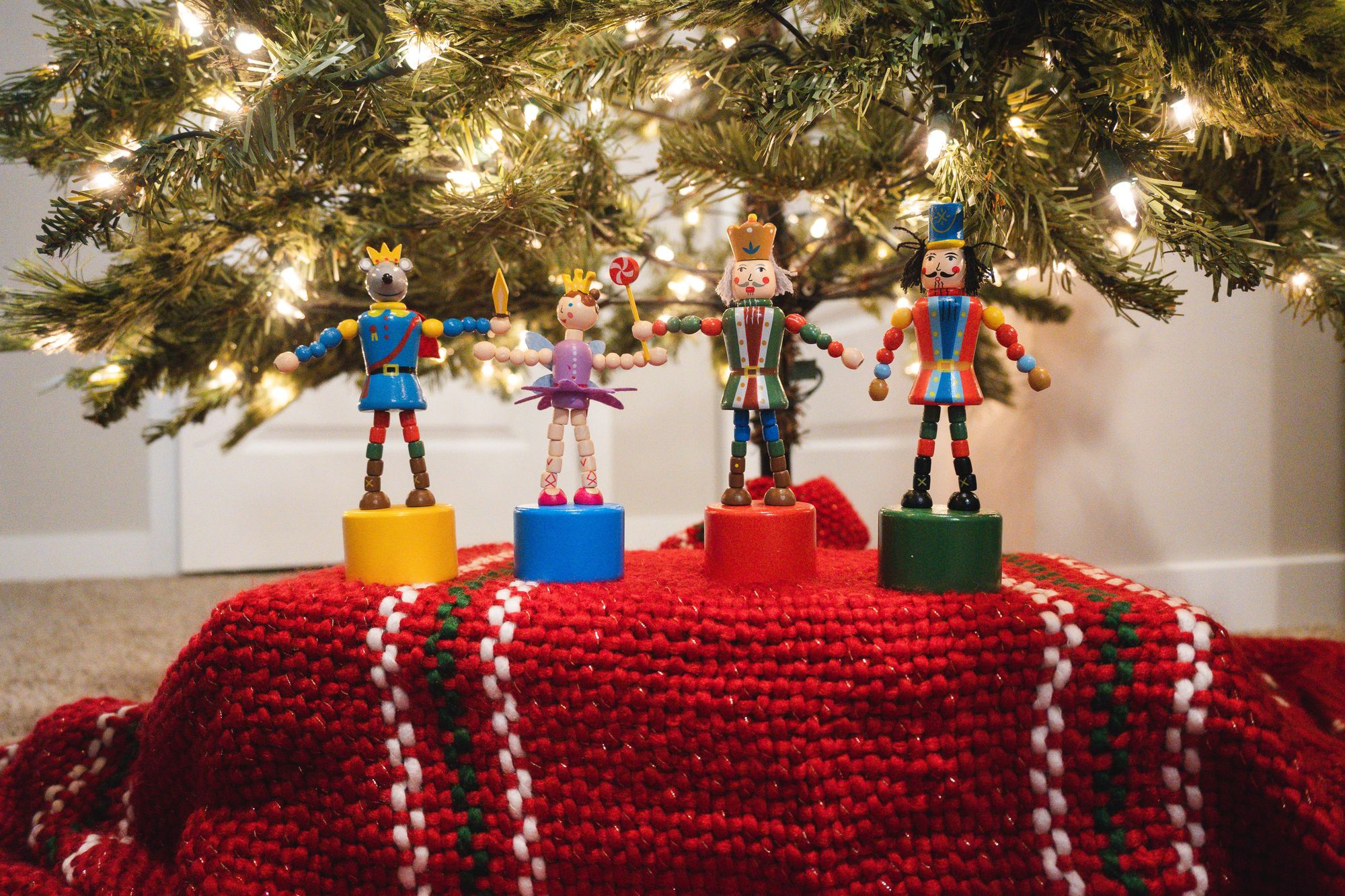 Nutcracker Push Puppets - Image 3