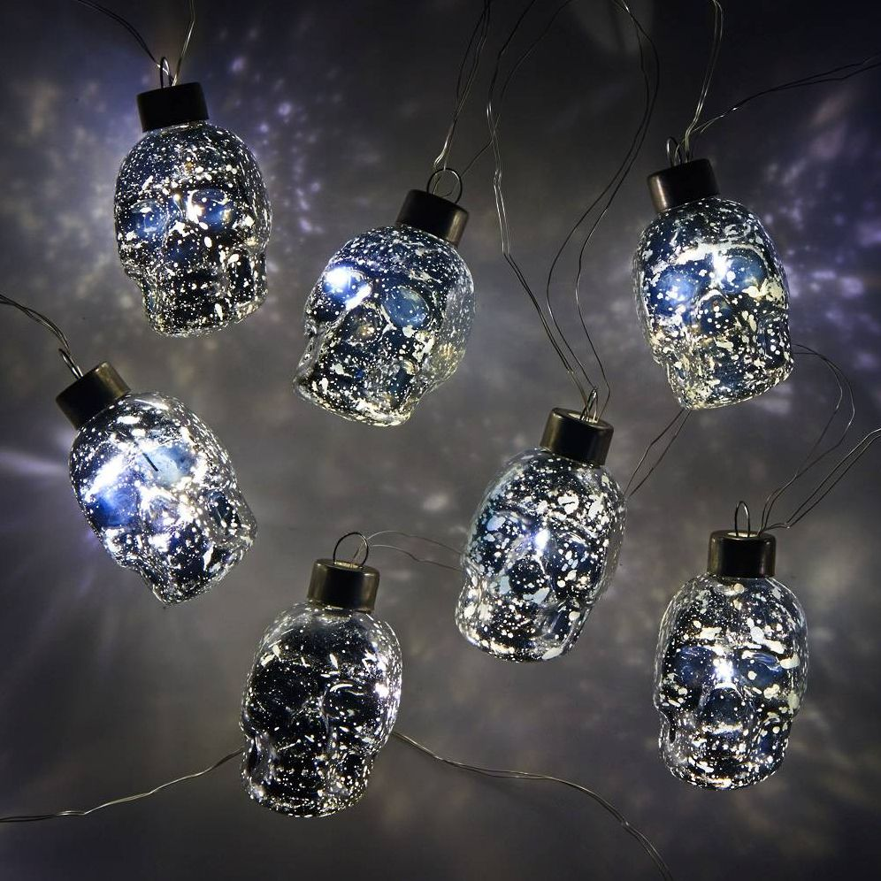 Skull String Lights - Image 3