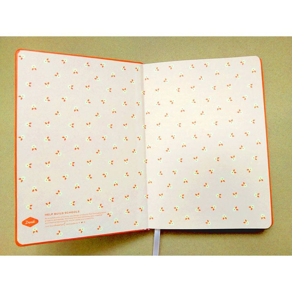 Daisy Chain Embroidered Journal - Image 4