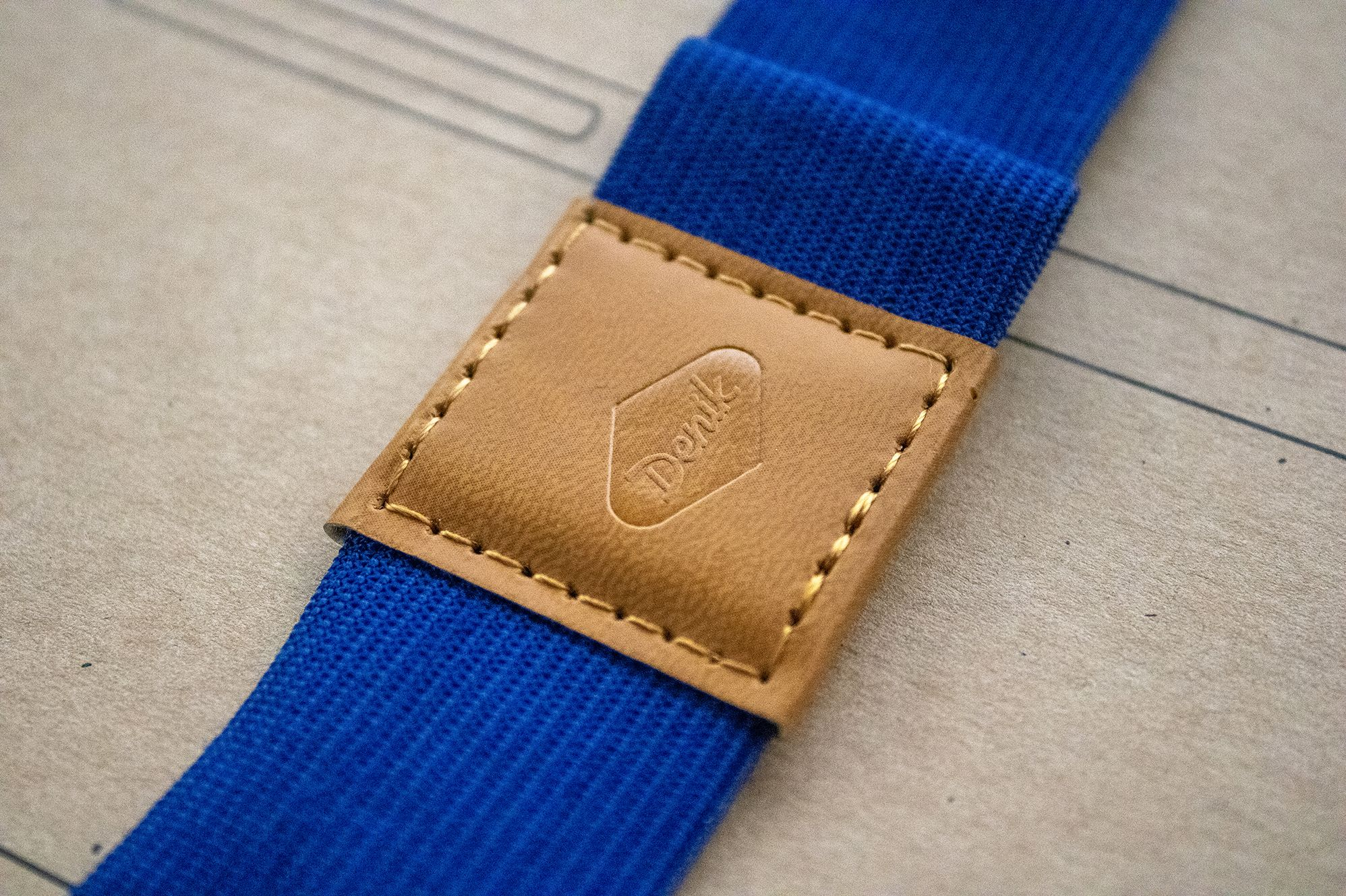 Denik Navy Pen Loop - Image 3